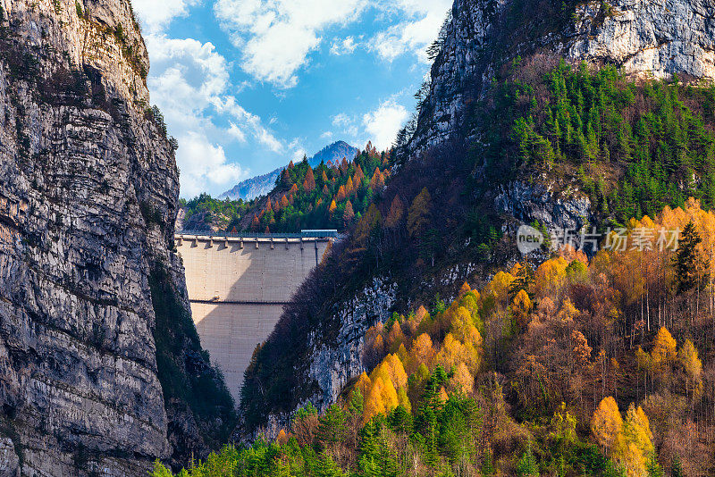 水龙带Vajont Dam (BL)